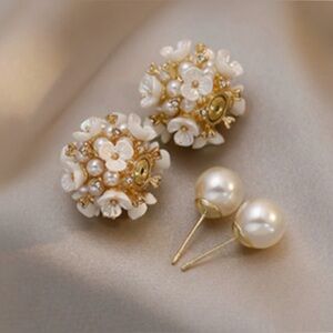 Elegant Floral Pearl Earrings